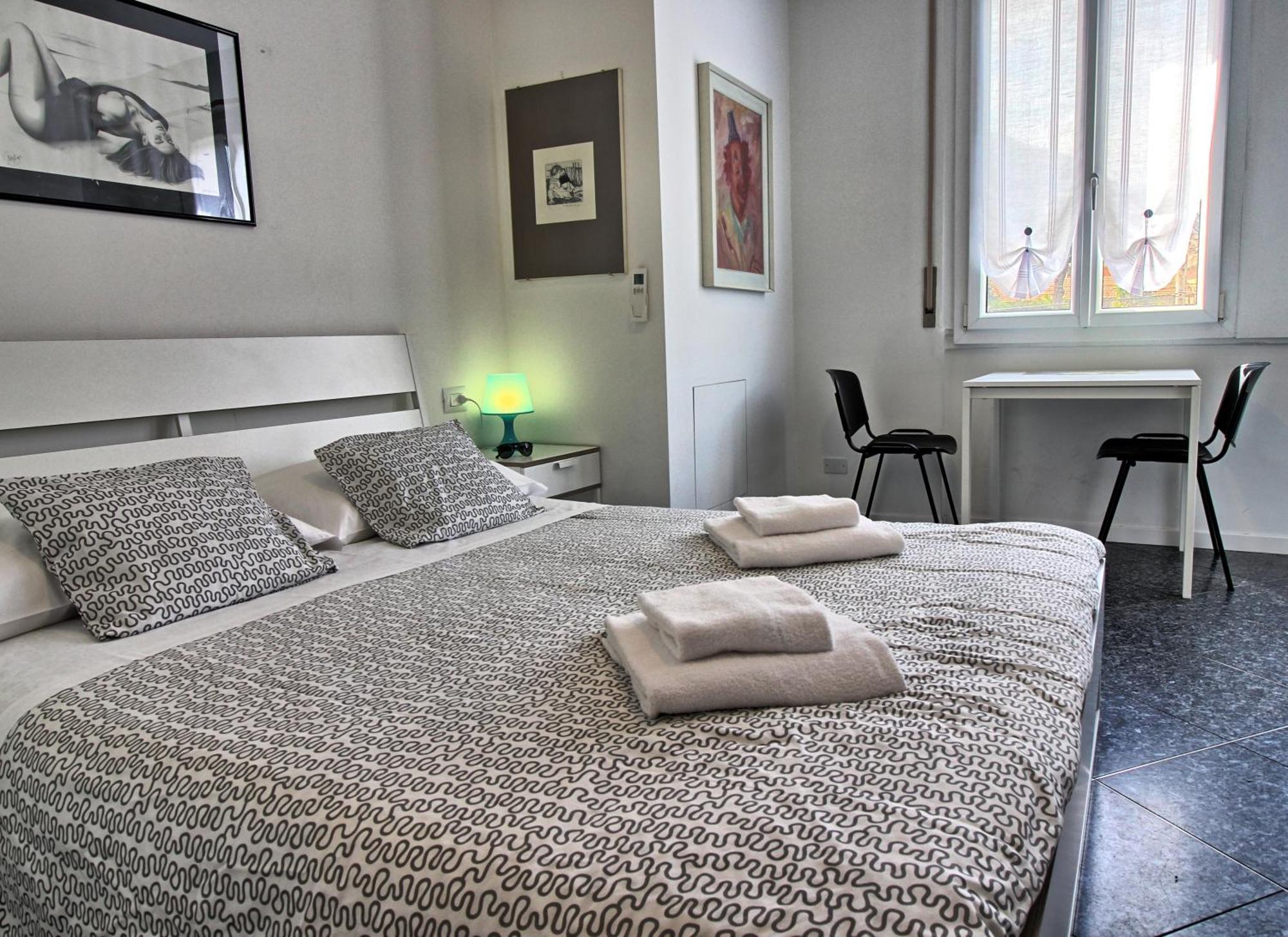 Residenza Manzoni Como Centre Екстериор снимка